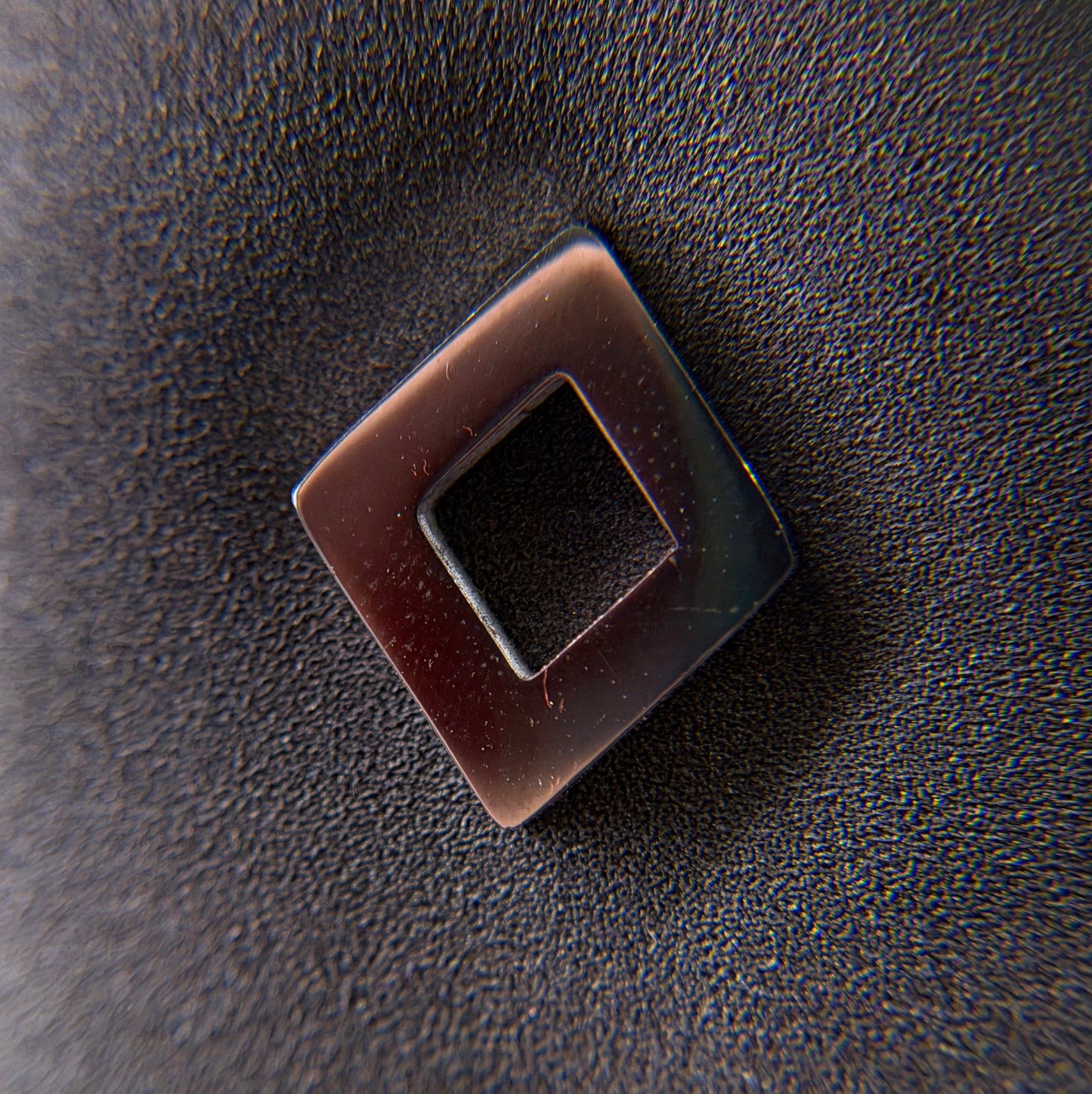 Hollow Cube Ohrstecker