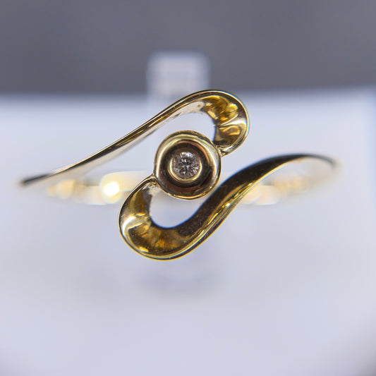 585er Goldring mit 0.015 ct.