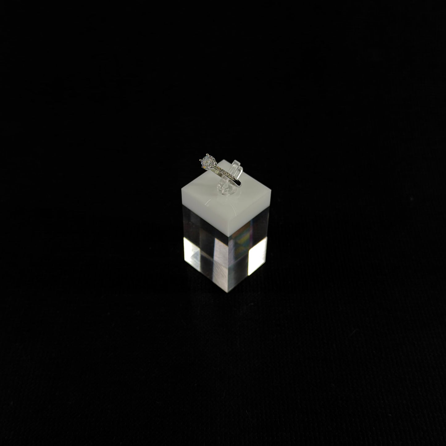 Royal Shine Ring