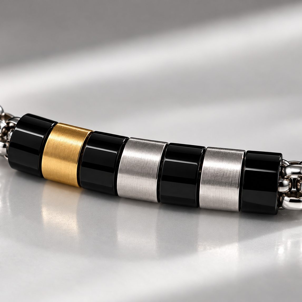 Gold Black Link Armband