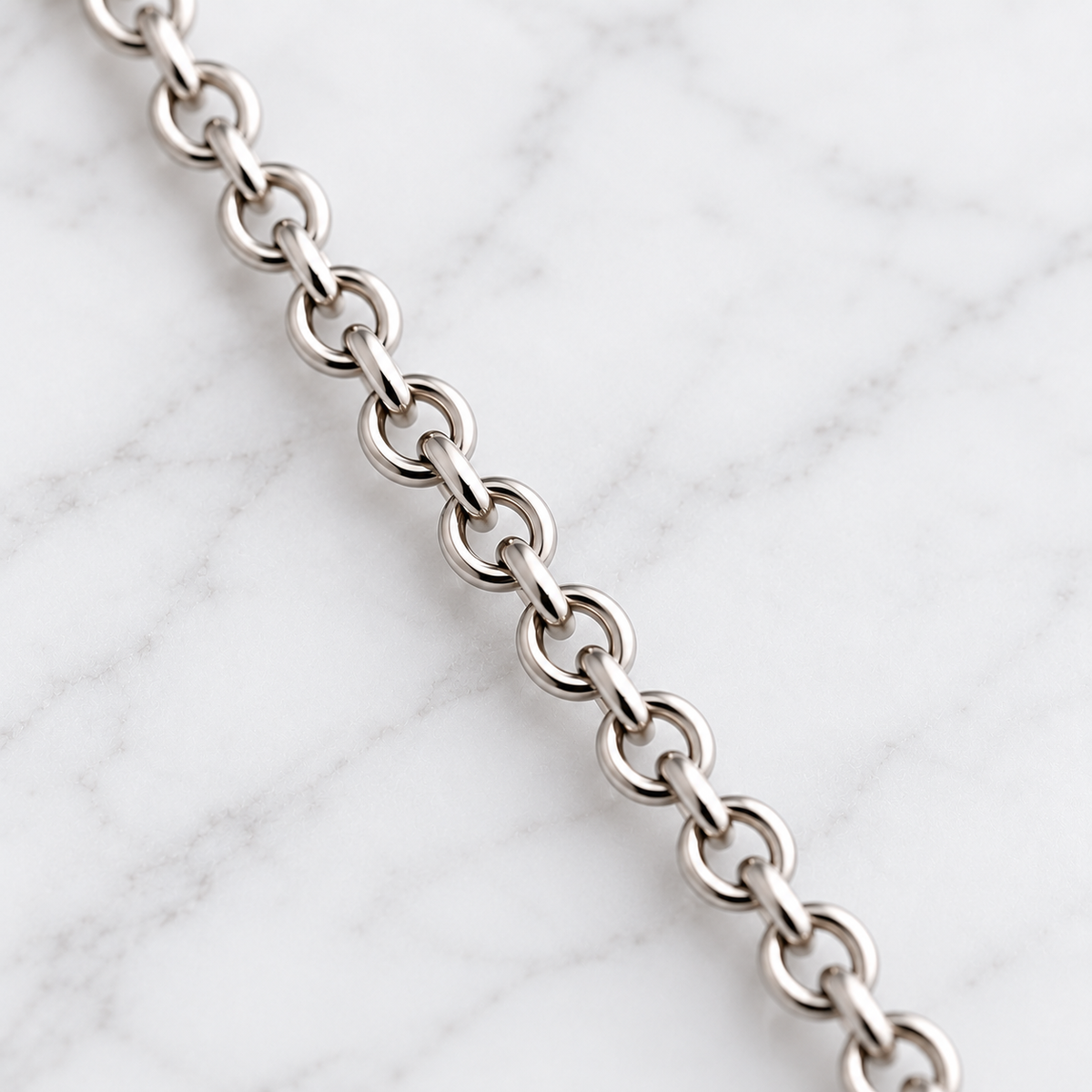 Silver Orbit Kette