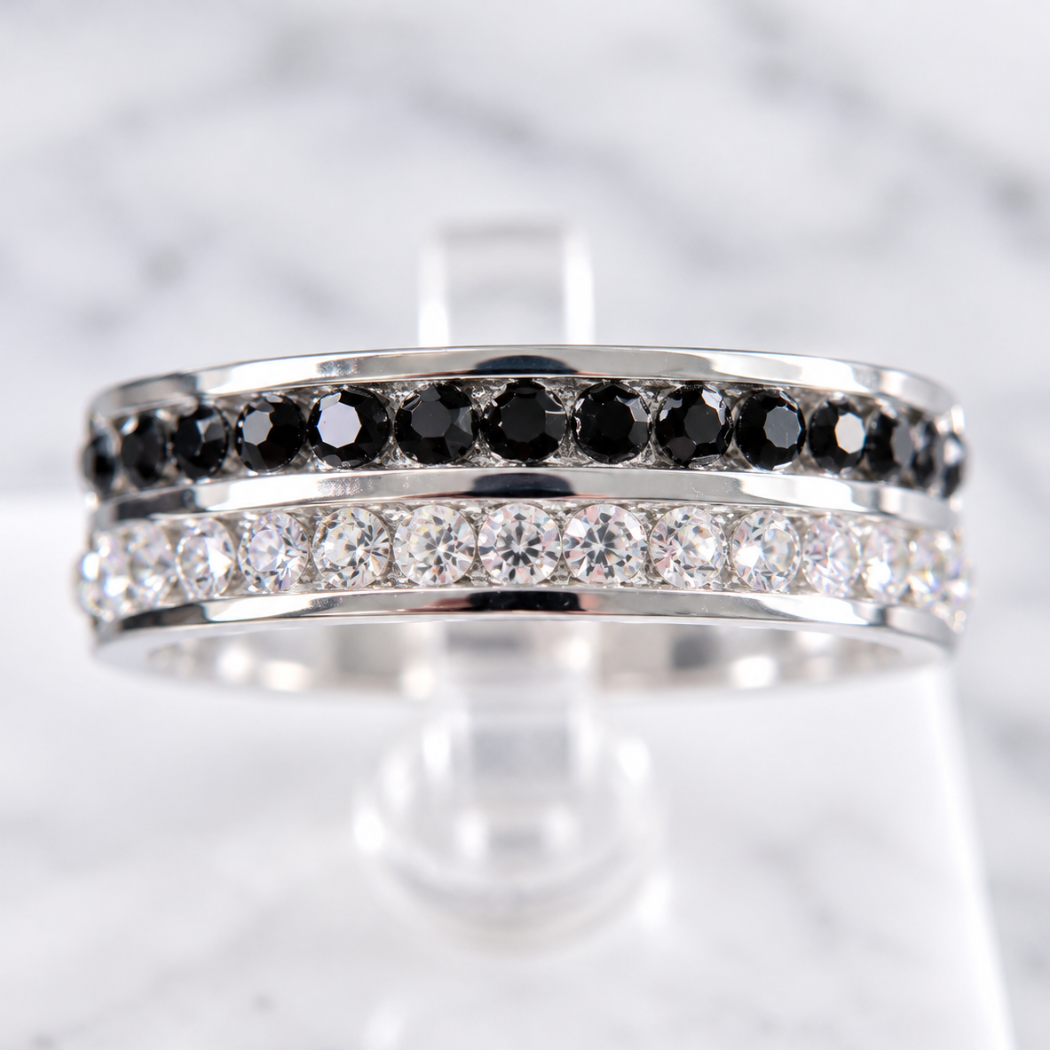 Black & White Ring