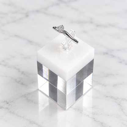 Curved solitaire Ring