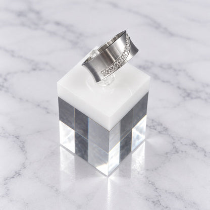 Velvet Sparkle Ring