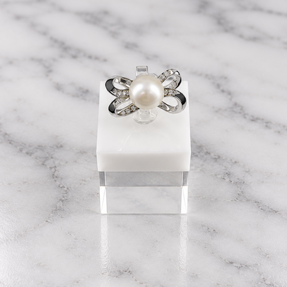 Shiny Pearl Ring