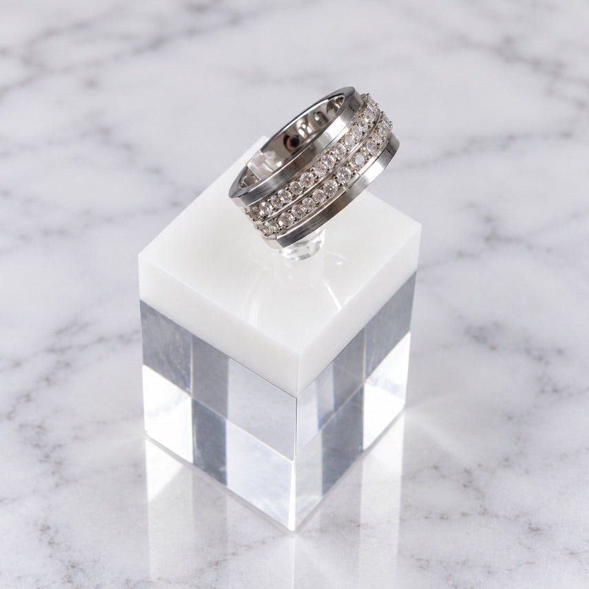 Dual Crystal Ring