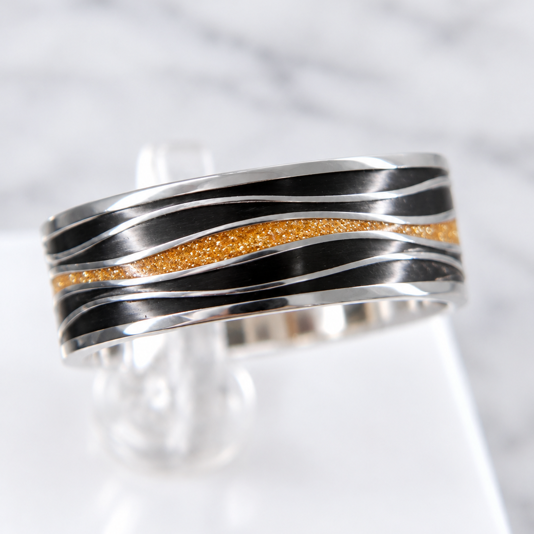 Color row Ring