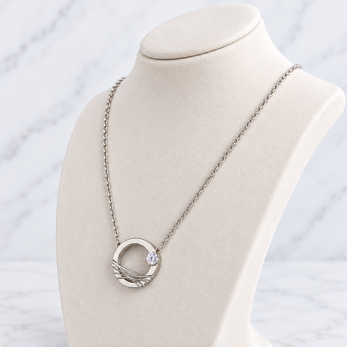 Silver Orbit Kette