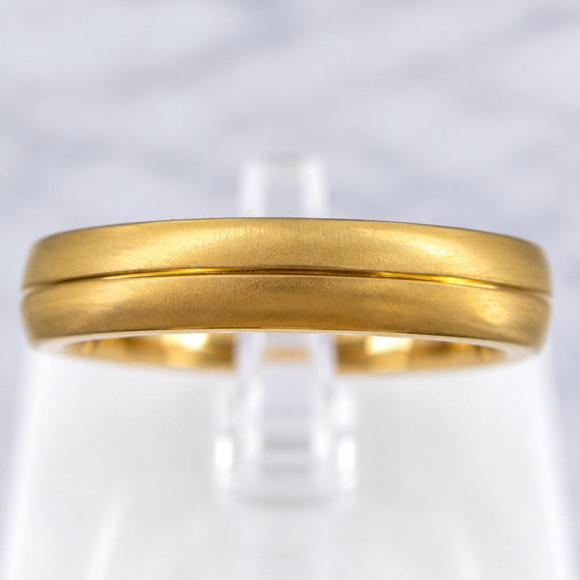 Satin gold Ring