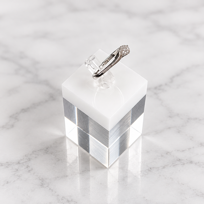 Curved solitaire Ring