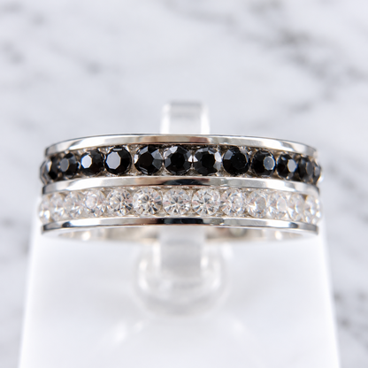 Black & White Ring
