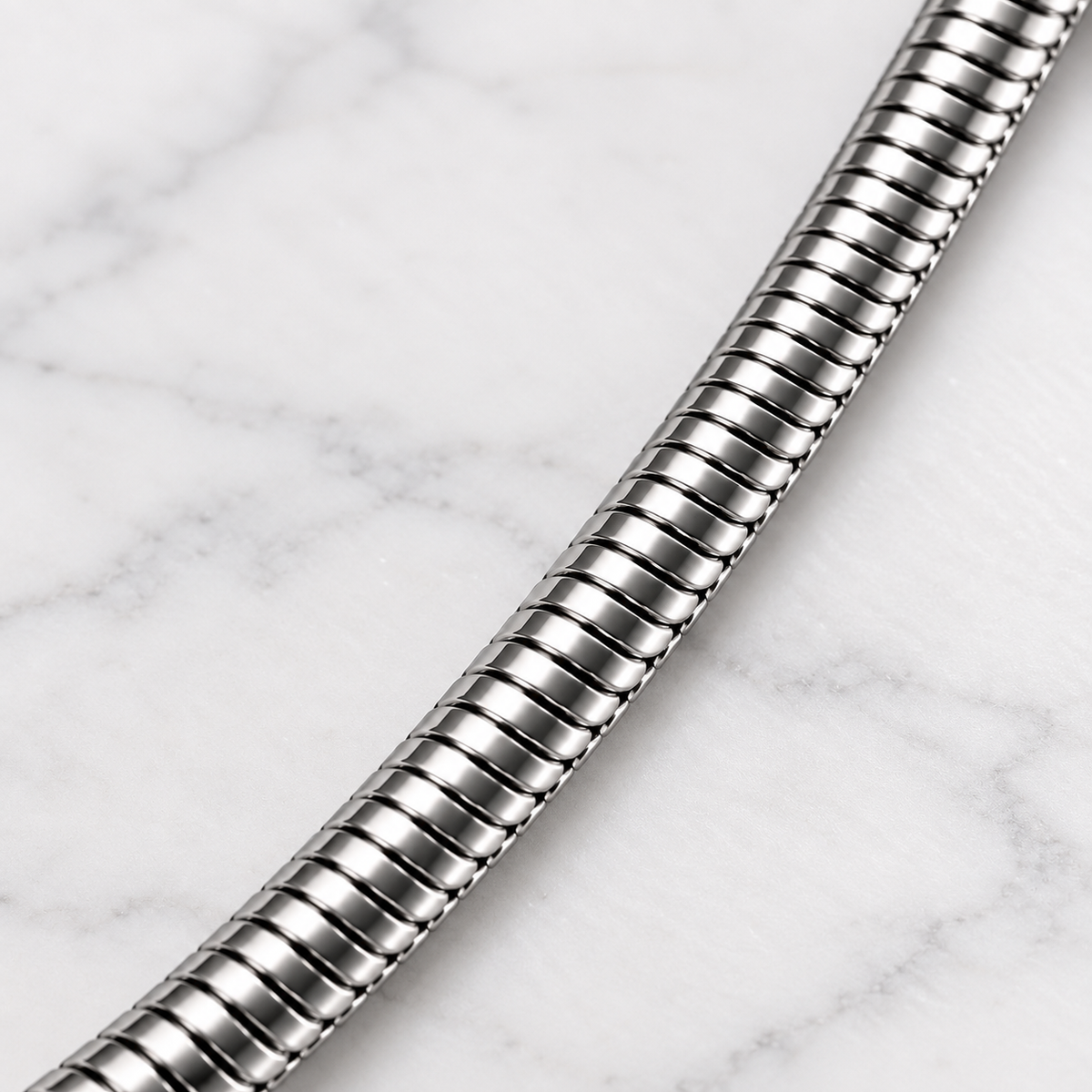 Essential snake Kette