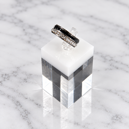 Black & White Ring