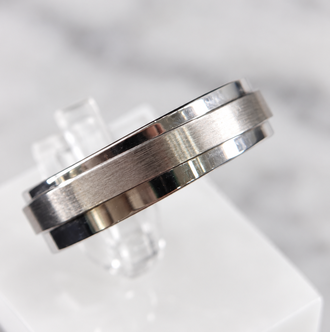 Satin Shine Ring
