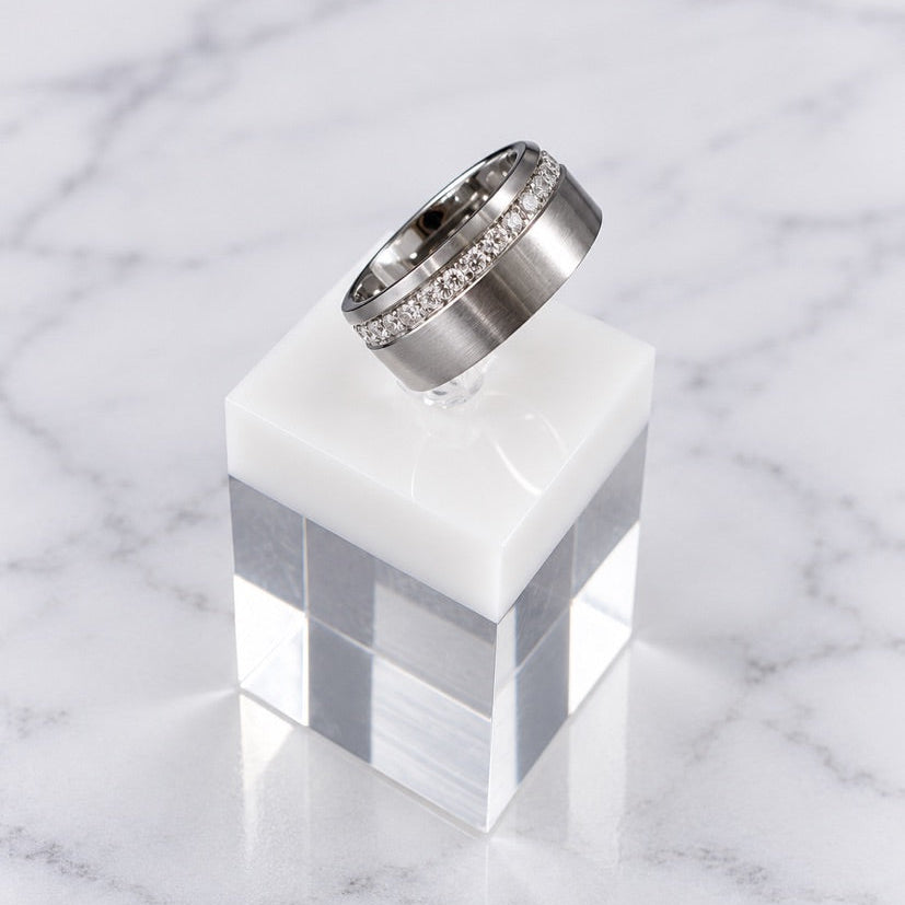 Velvet Sparkle Ring
