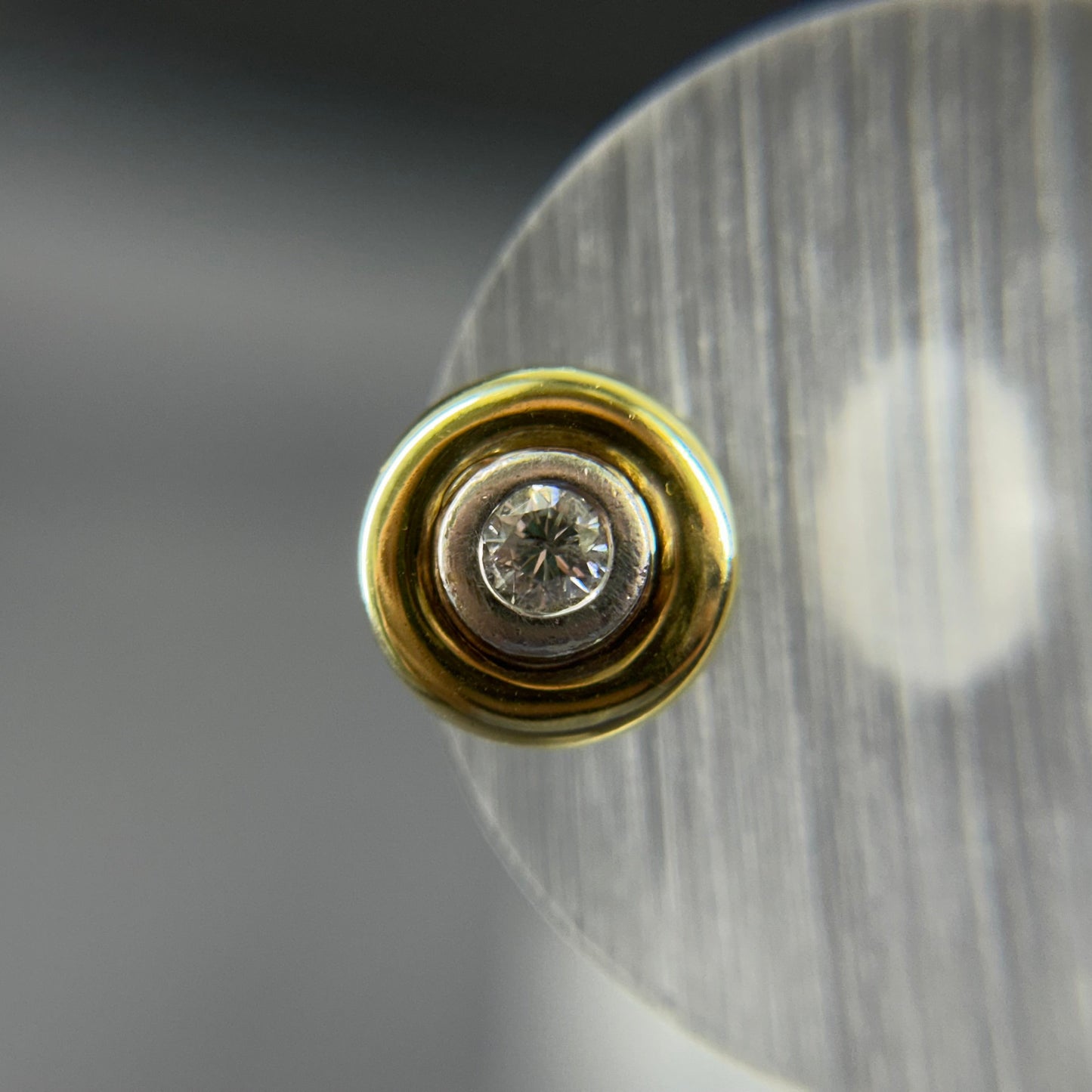 585er Bicolor Stecker 1x0.3ct./1x0.06ct. Brillianten