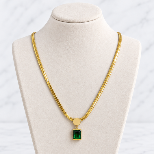 Aurelia Emerald Kette