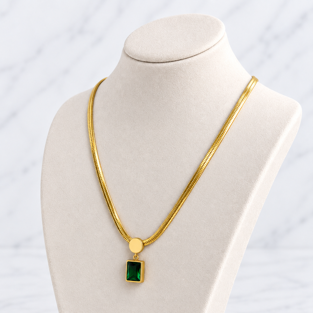 Aurelia Emerald Kette