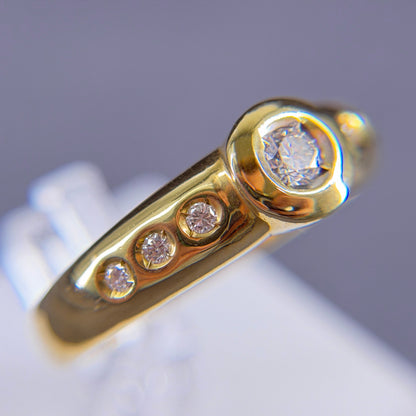 750er Goldring 0.1 ct.