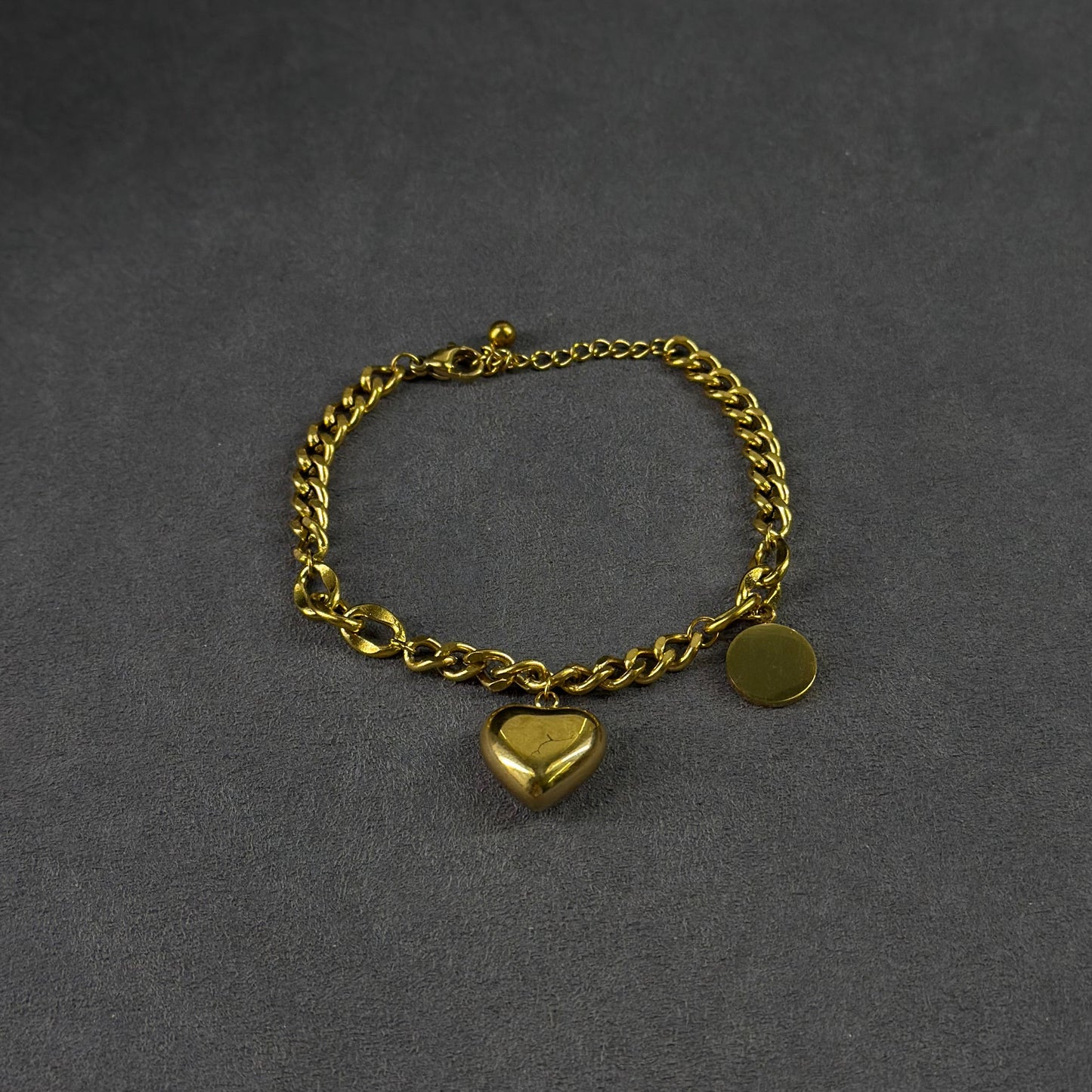 Amore Curb Chain Bracelet