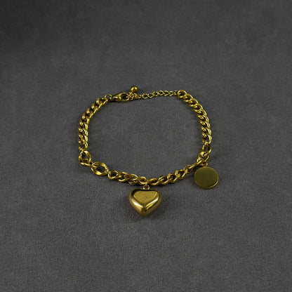 Amore Curb Chain Bracelet