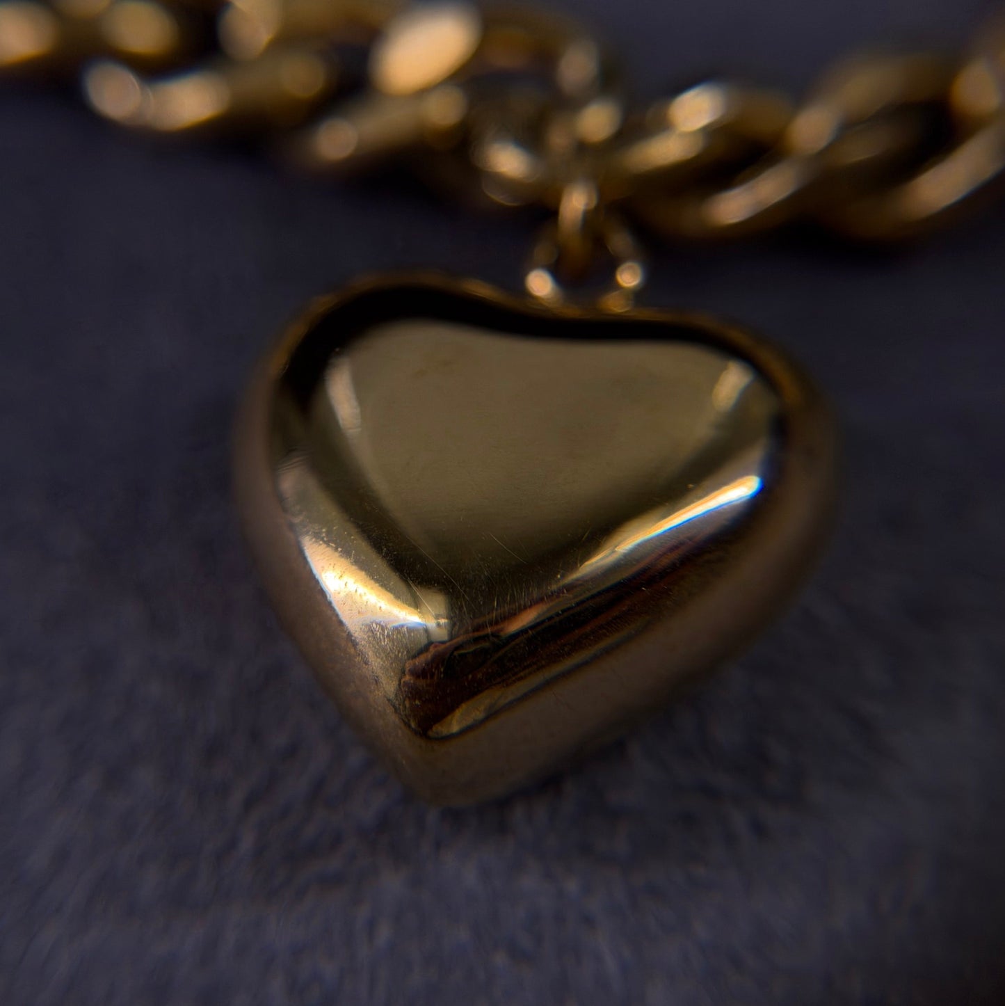 Amore Curb Chain Bracelet