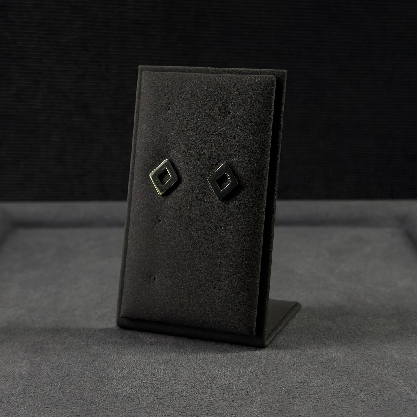 Hollow Cube Ohrstecker