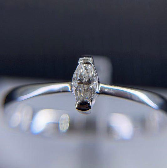 585er Weißgold Ring 0.1 ct.