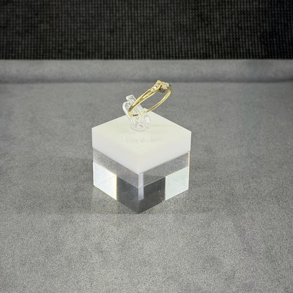 585er Goldring mit 7x 0.01 ct. u. 1x 0.03 ct.