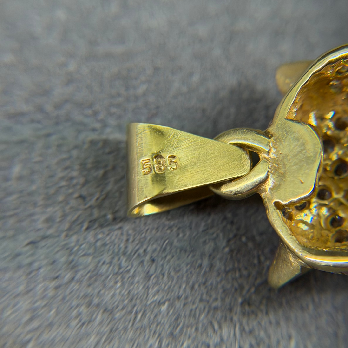 585er Gelbgold Panzerkette mit 585er Puma Anhänger