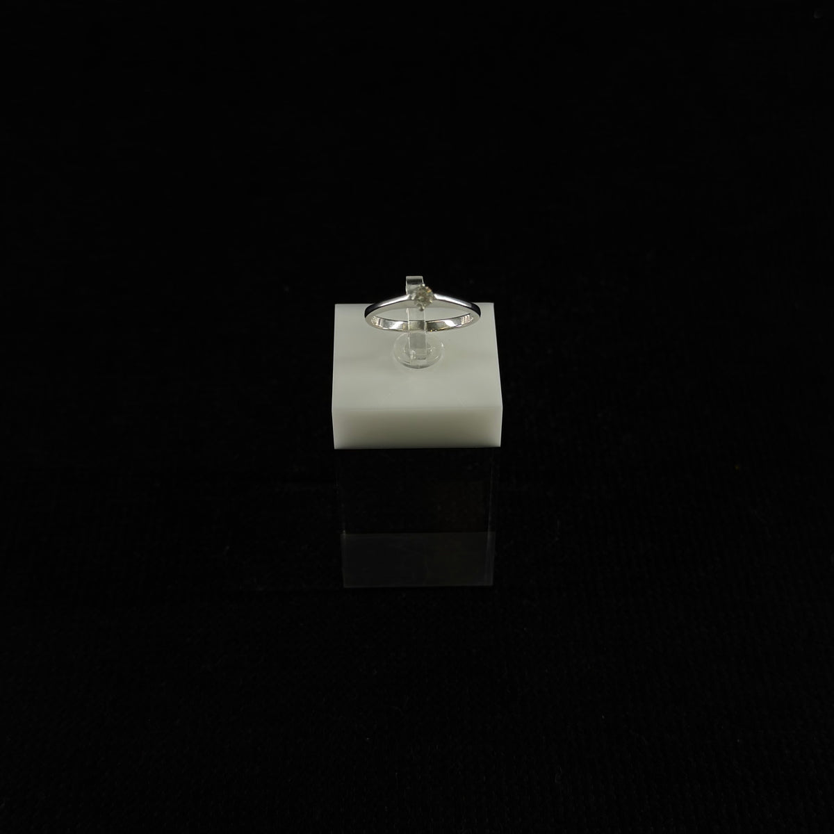 585er Weißgold Ring 0.16 ct.