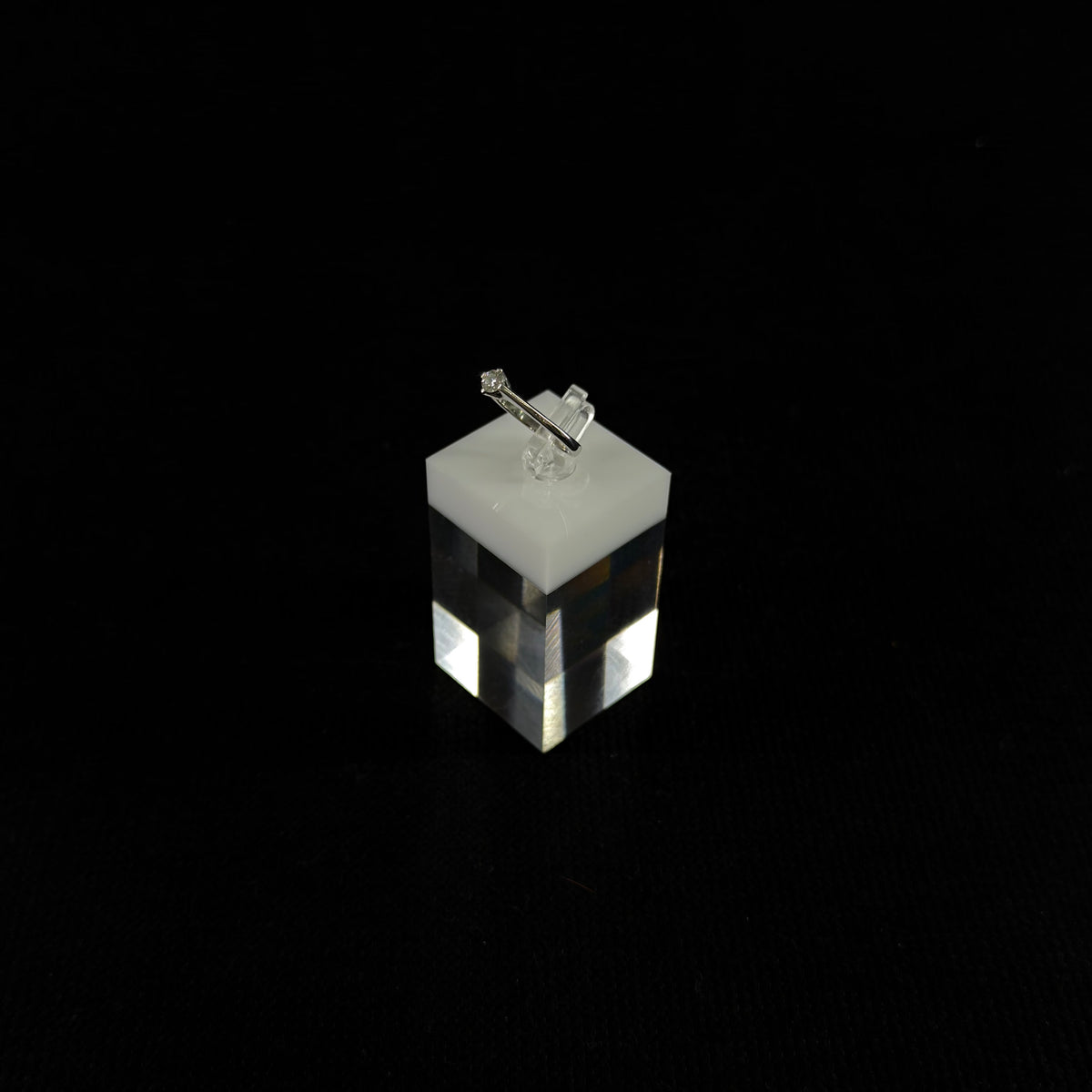 585er Weißgold Ring 0.16 ct.