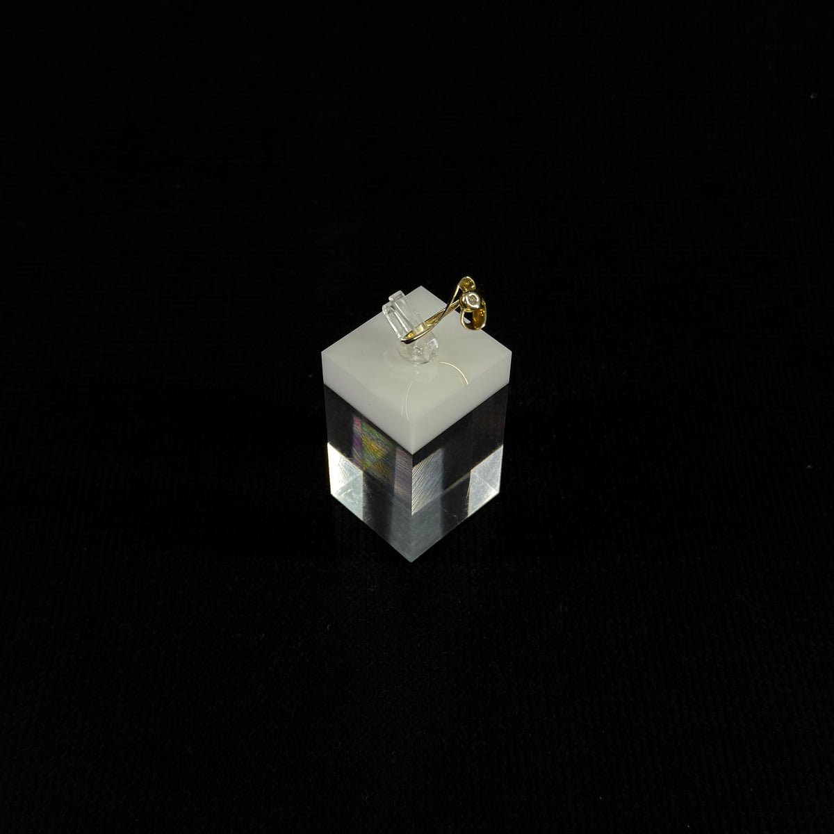 585er Goldring mit 0.015 ct.