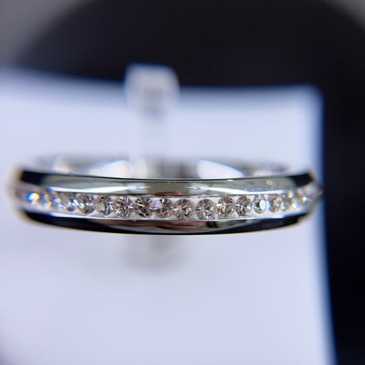 Pure Line Ring