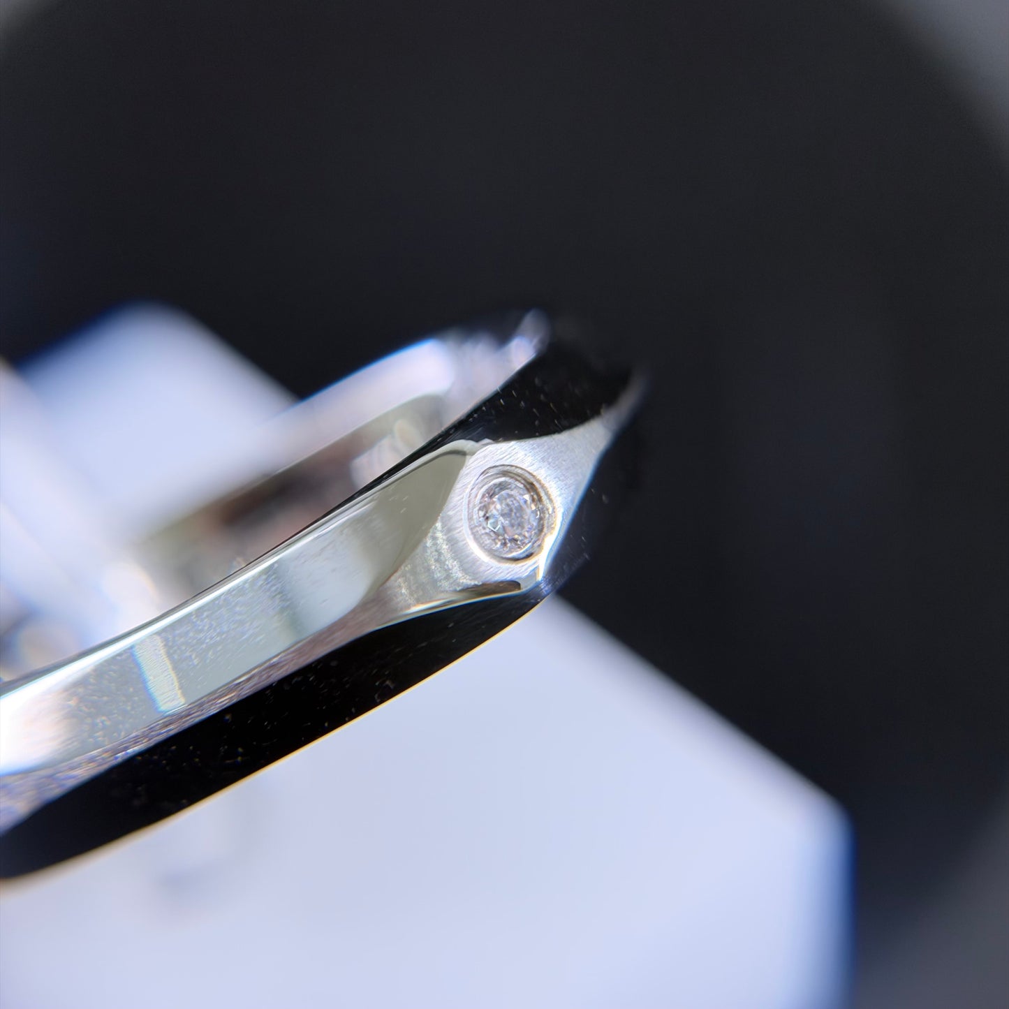 Velvet Line Ring