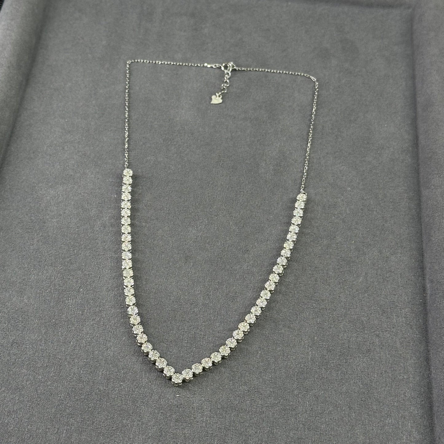 925er Silber Collier mit Zirkonia Steinen